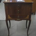 496 1656 CHEST OF DRAWERS